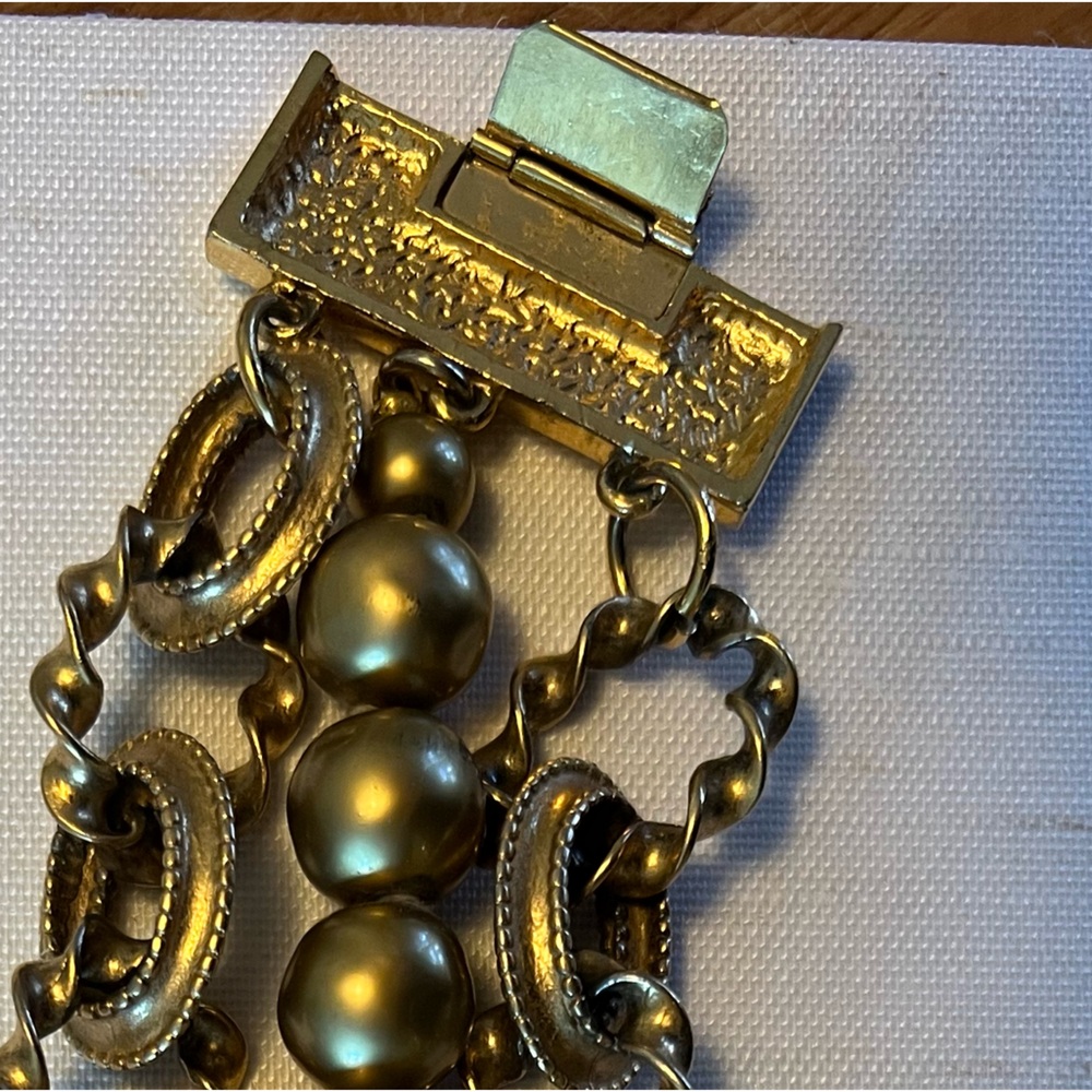 Karl Lagerfeld Couture Gold Pearl & Treasure Chain Bracelet - Picture 9 of 11